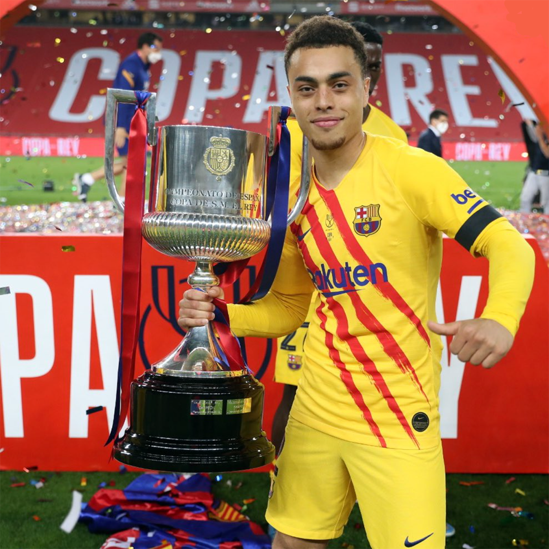 TROPHY ROOM: After Unprecedented Season in Europe, USMNT Players Turn Focus to Winning Inaugural Concacaf Nations League Together