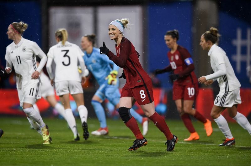 U.S. WNT - Julie Ertz