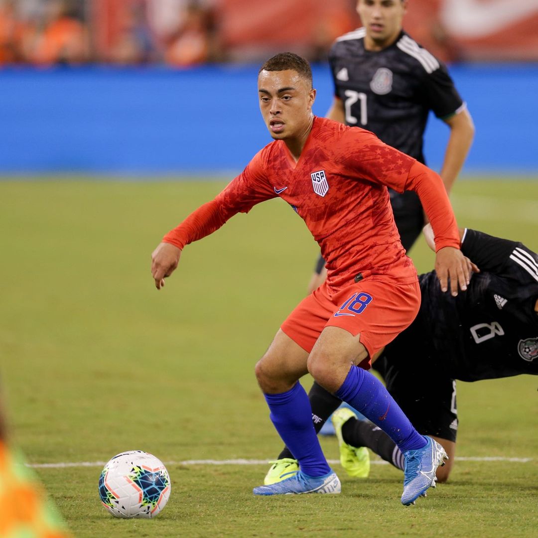 Sergiño Dest is First American to Play for Barcelona in La Liga