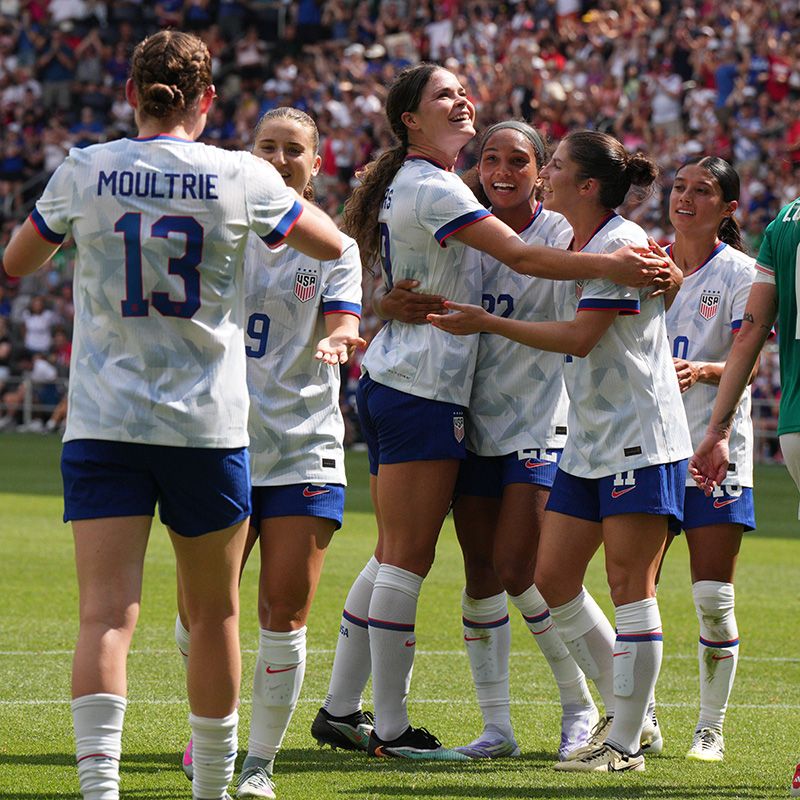 U.S. Women’s National Team Defeats Ireland 4-0 to Reach 600 Wins in 40th Year of the USWNT Program