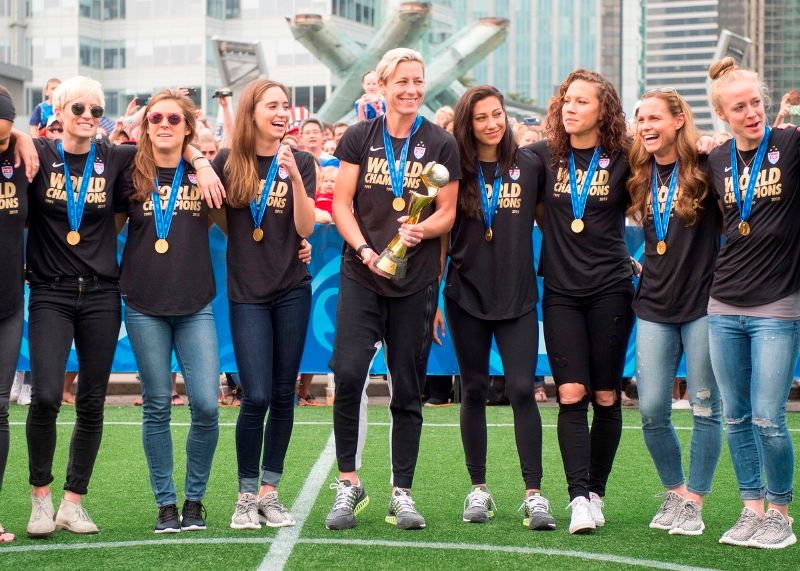 Megan Rapinoe, Kelley O'Hara, Morgan Brian, Abby Wambach, Christen Press, Lauren Holiday, Christie Rampone, Becky Sauerbrunn
